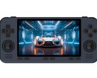 Der neueste Handheld von Powkiddy setzt auf ein 5 Zoll Display und ein symmetrisches Stick-Layout. (Bild: Powkiddy)