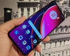 Das Motorola Razr 40 Ultra ist dank eines Deal-Rabatts derzeit so günstig wie selten zuvor bestellbar (Bild: Florian Schmitt)