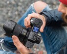 Die Leica SL2-S wird jetzt auch als Bundle mit dem Summicron-SL 1:2 / 50 ASPH. angeboten. (Bild: Leica)