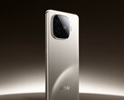 Das iQOO Neo 10R startet als Performance-Flaggschiff mit besonders großem Akku. (Bildquelle: Vivo)