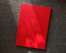 Auch das OnePlus Pad könnte womöglich in der typischen, knallroten Verkaufsverpackung ausgeliefert werden