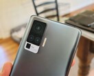 Erste Tester sind beim Vivo X50 Pro nicht einer Meinung, die Gimbal-Cam bewährt sich nicht in allen Situationen. (Bild: Max Weinbach)