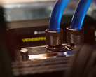 AMDs Threadripper: Auslieferung mit AiO-Wasserkühlung?