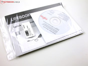 Quick Start Guide und Windows-8.1-Datenträger